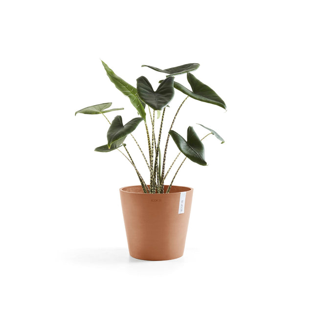 Ecopots Oslo 45 cm terracotta -ruukku ulkona
