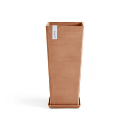 Kukkaruukku Rotterdam korkea 70cm terracotta – aluslautasen kanssa